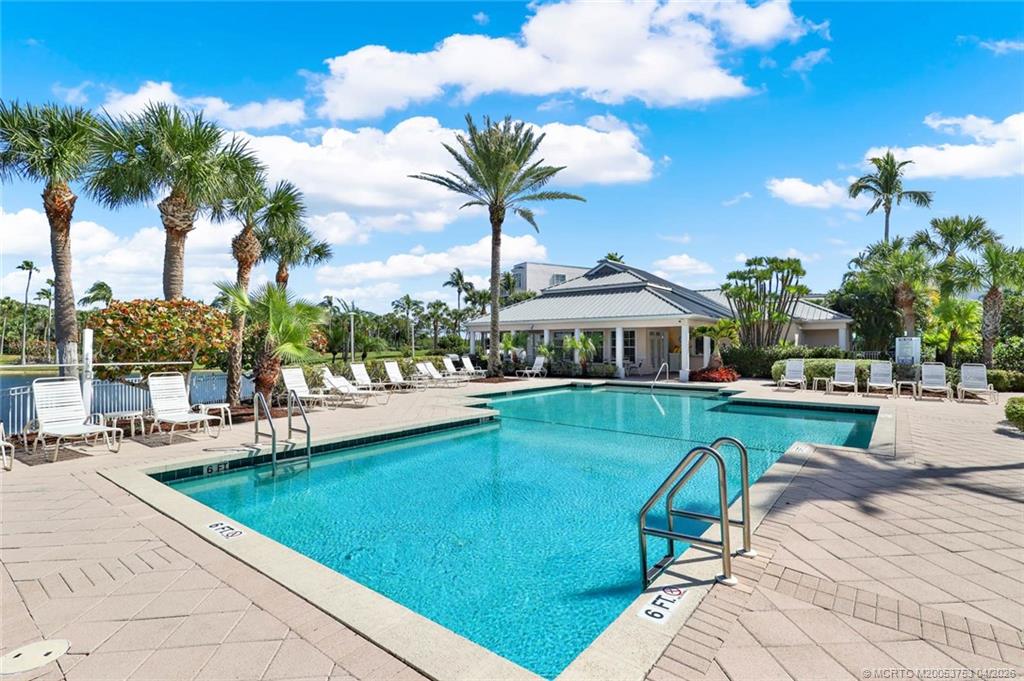 5800 NE Island Cove Way 2301