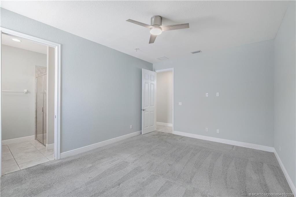 4982 SE Railway Avenue