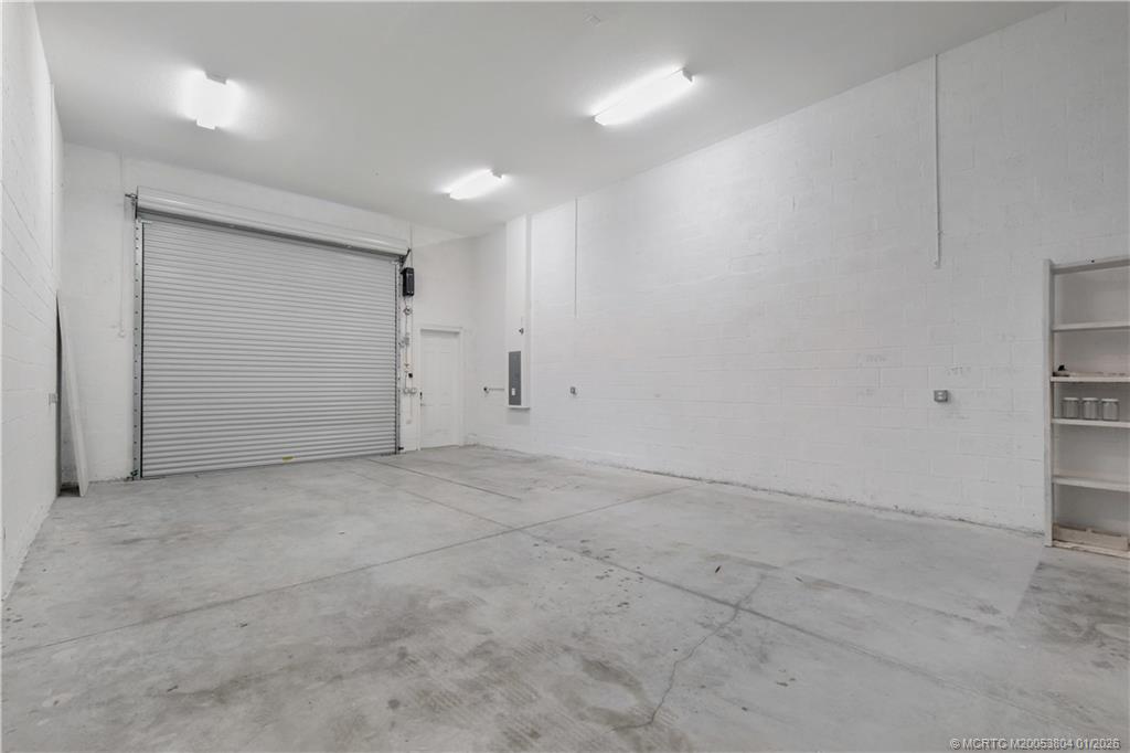 4982 SE Railway Avenue