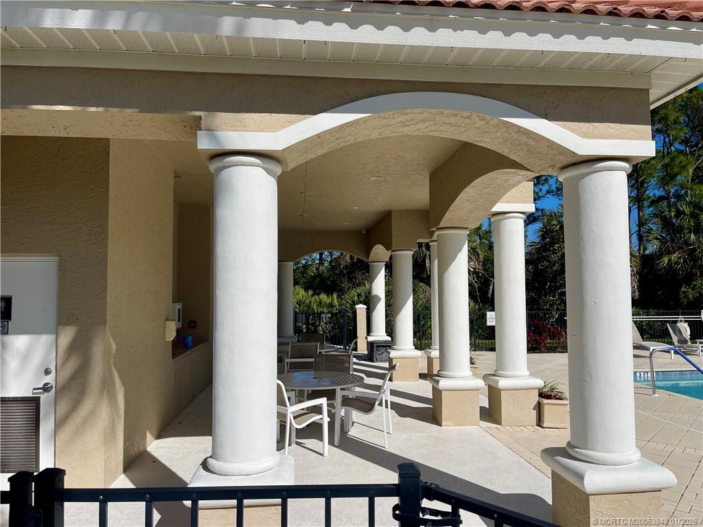 3701 NW Willow Creek Drive