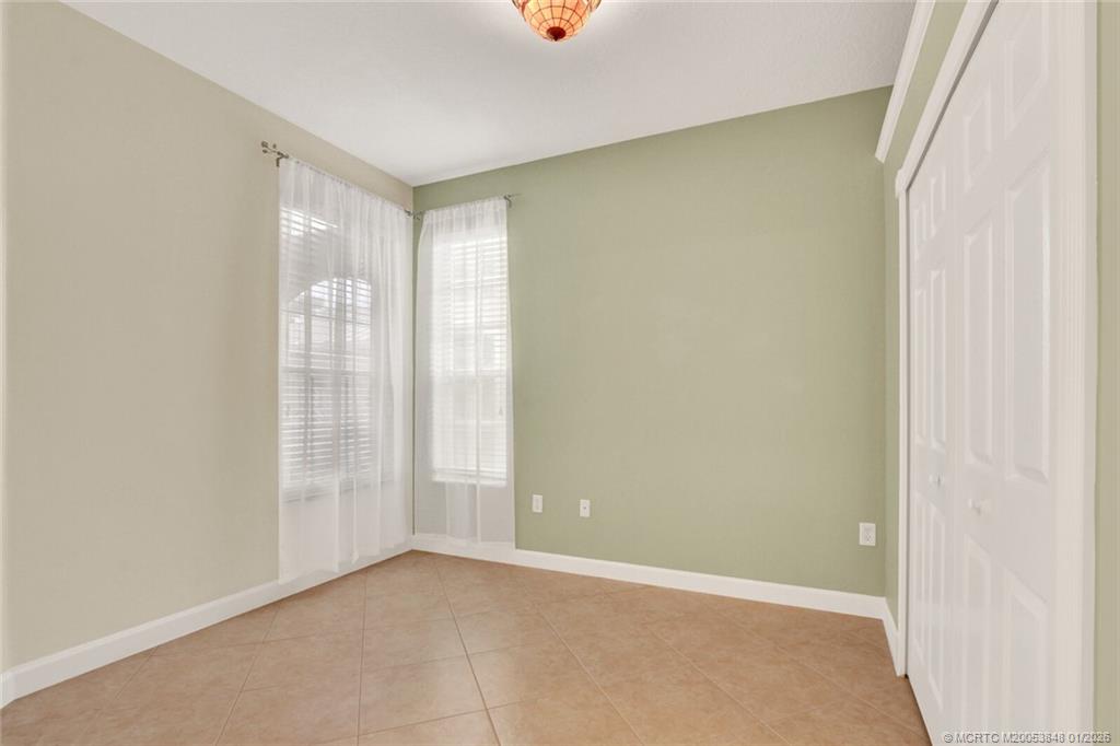 3701 NW Willow Creek Drive