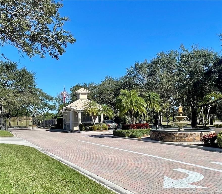 3701 NW Willow Creek Drive