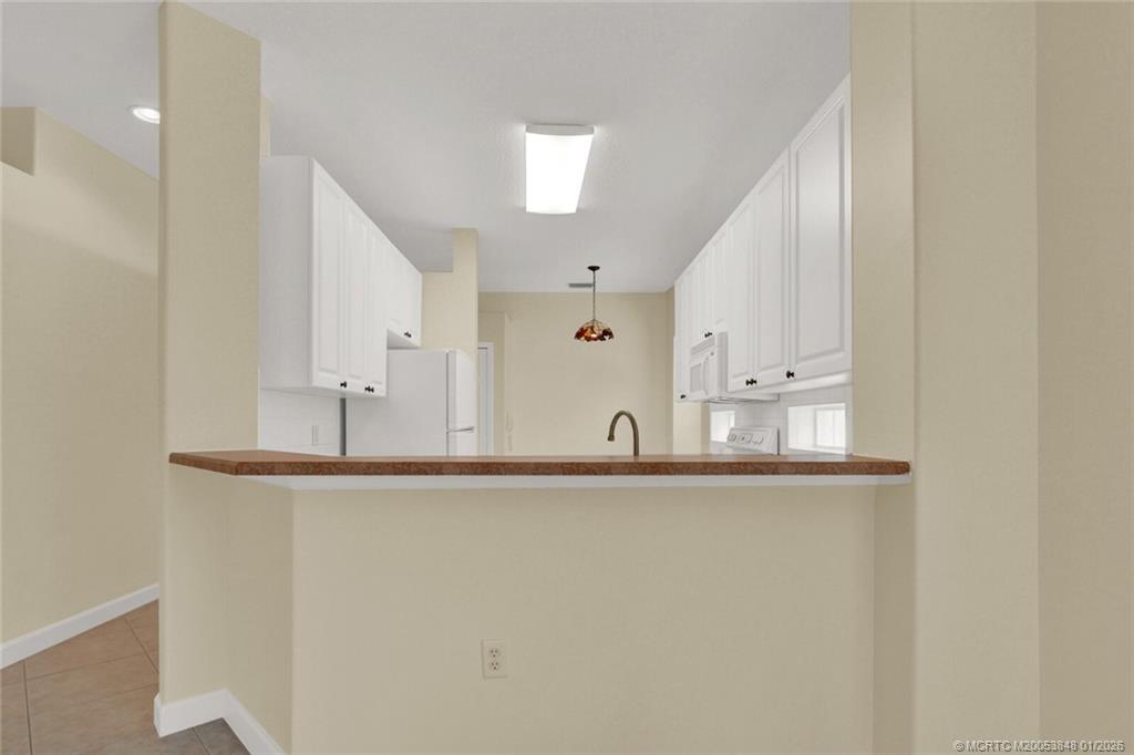 3701 NW Willow Creek Drive