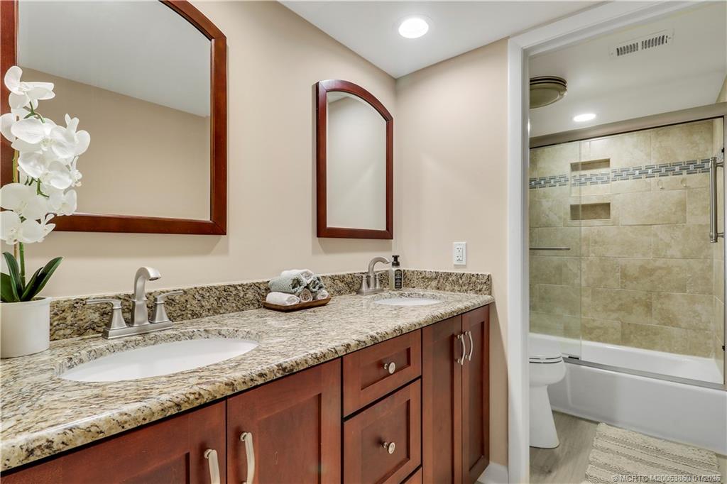 1866 SW Palm City Road 202