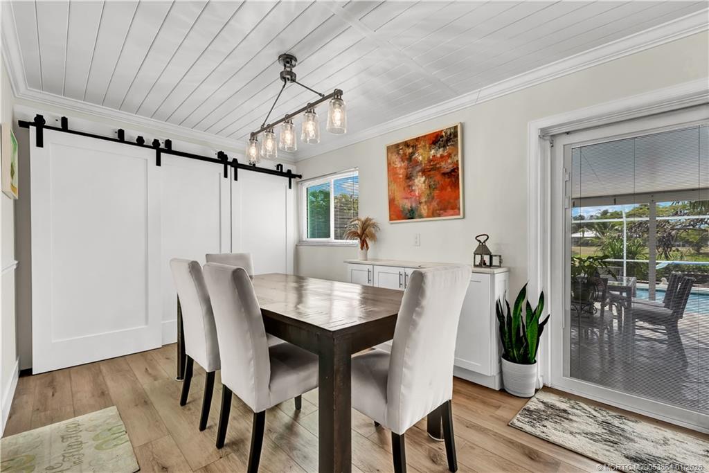 649 SE Calmoso Drive