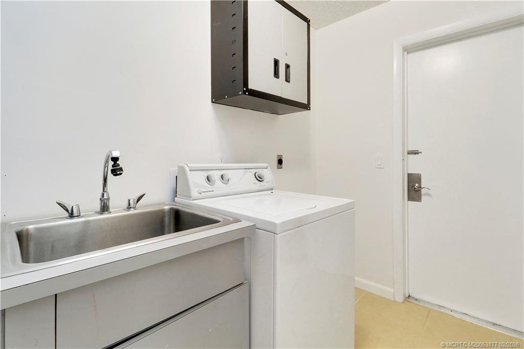 10941 SW Hawkview Circle