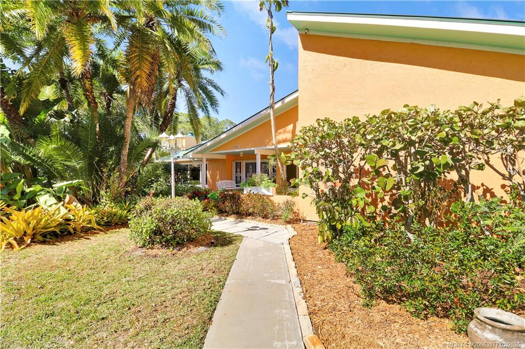 10941 SW Hawkview Circle