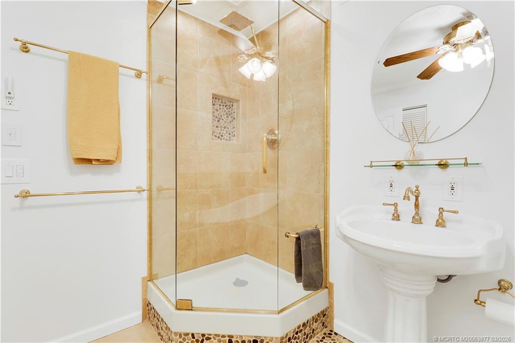 10941 SW Hawkview Circle