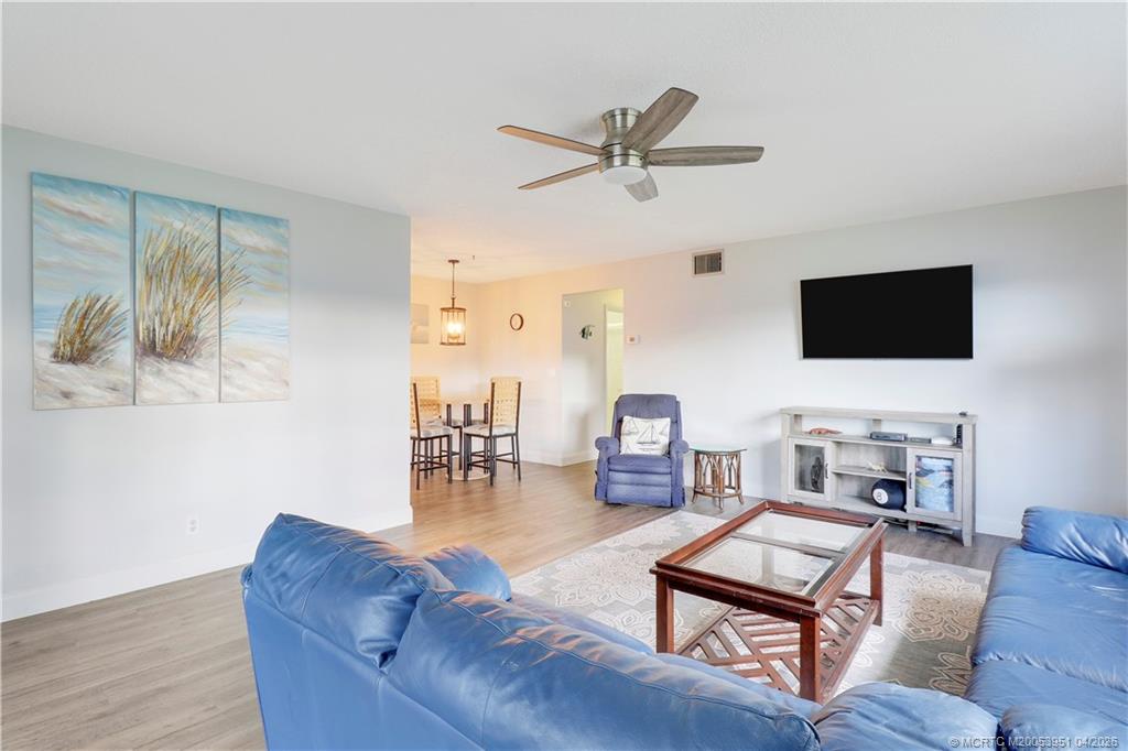 211 Manatee Lane D