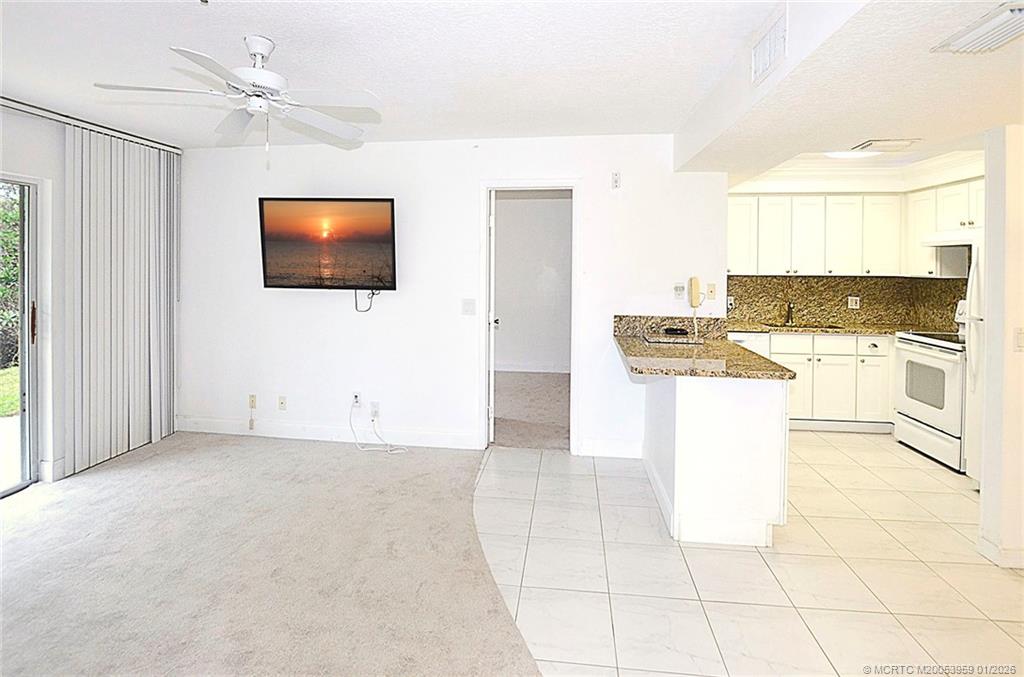 950 S Kanner Highway 9