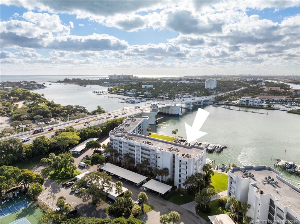 1748 Jupiter Cove Drive 519A