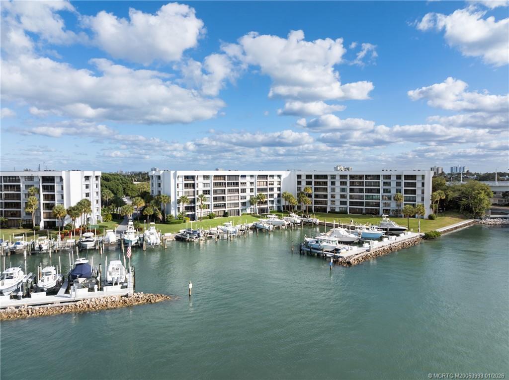 1748 Jupiter Cove Drive 519A