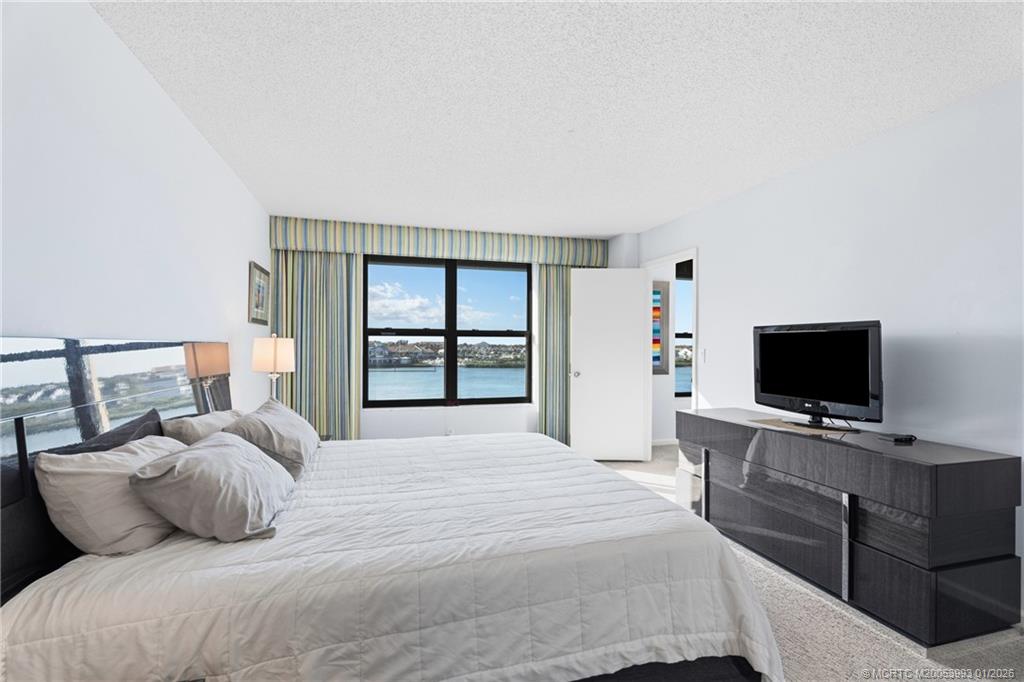 1748 Jupiter Cove Drive 519A