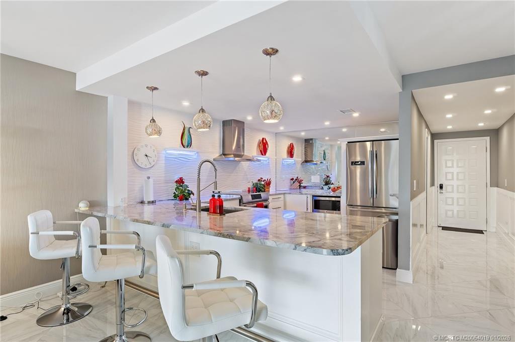 625 NW North River Drive 206