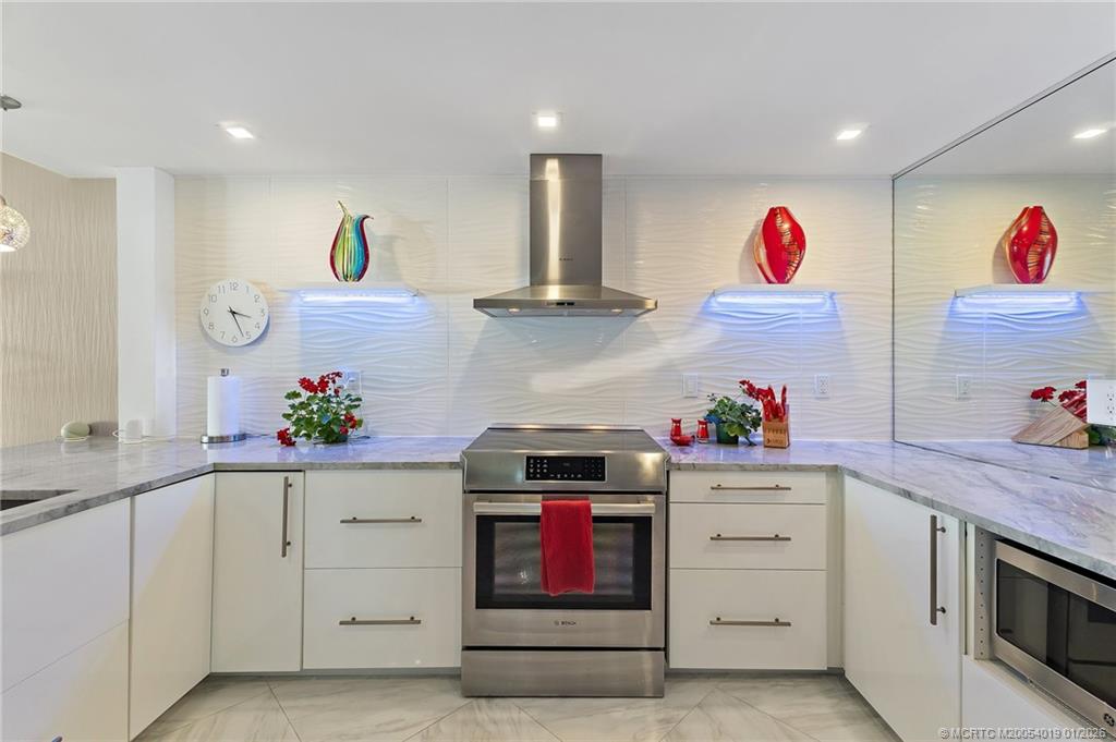 625 NW North River Drive 206