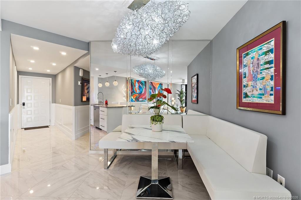 625 NW North River Drive 206