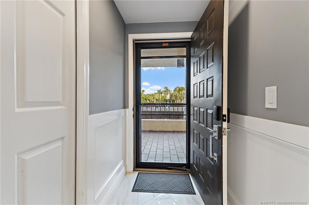 625 NW North River Drive 206