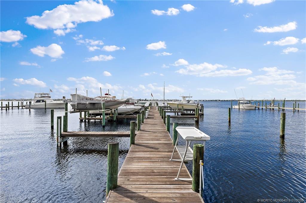 625 NW North River Drive 206