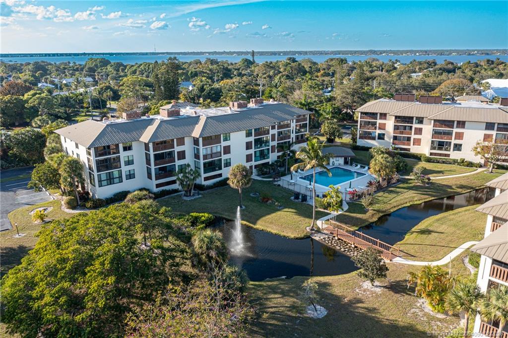 162 SE Saint Lucie Blvd 403B