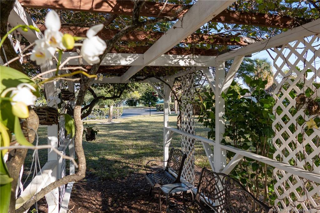 162 SE Saint Lucie Blvd 403B