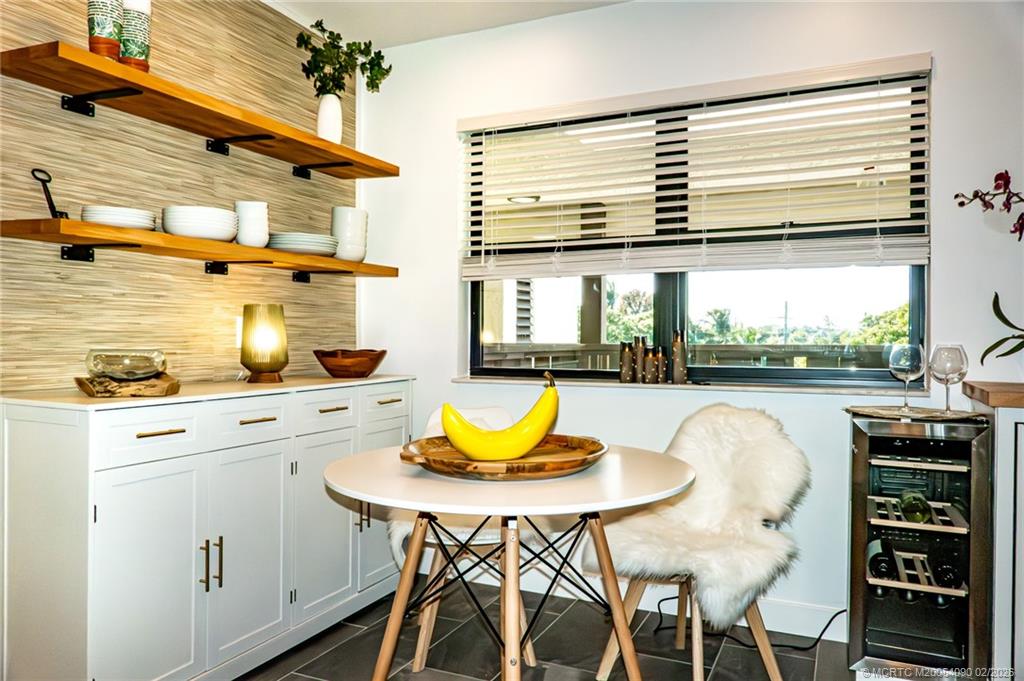 162 SE Saint Lucie Blvd 403B