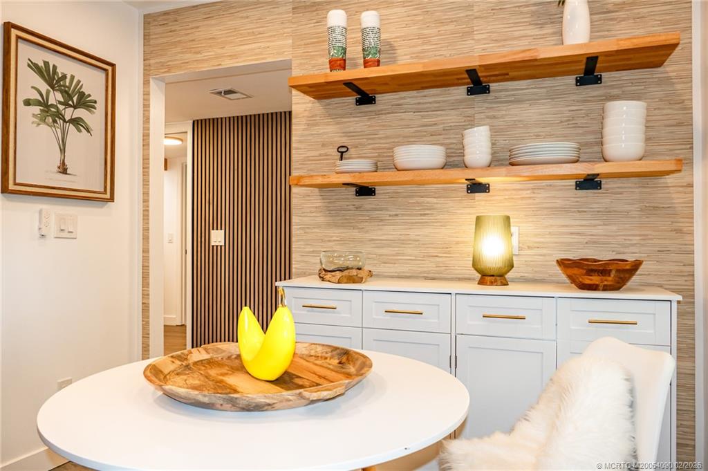 162 SE Saint Lucie Blvd 403B