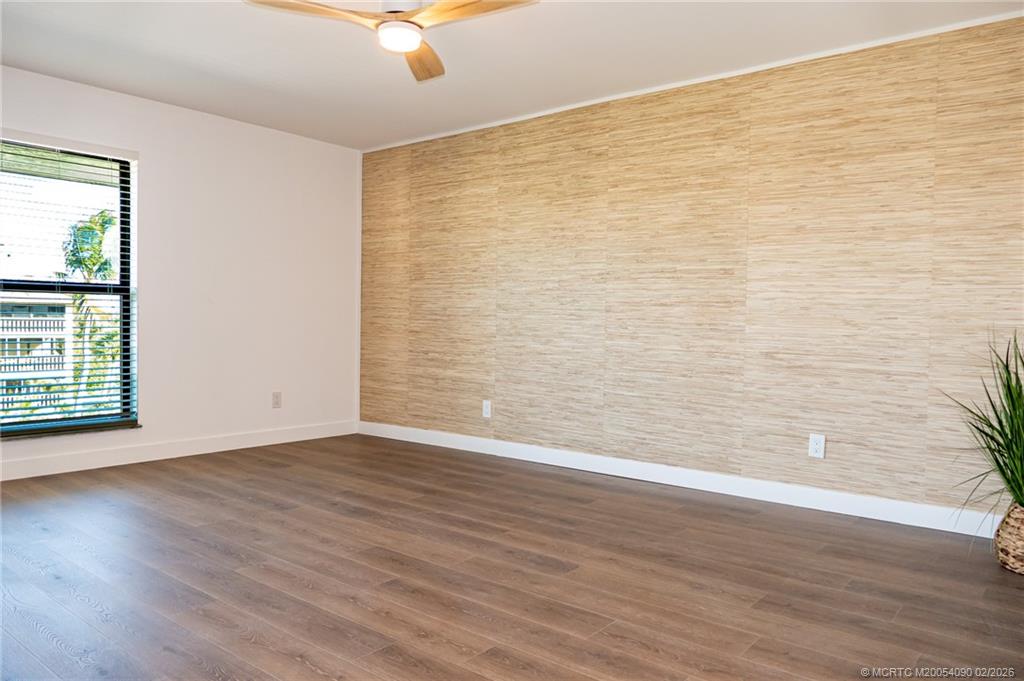 162 SE Saint Lucie Blvd 403B