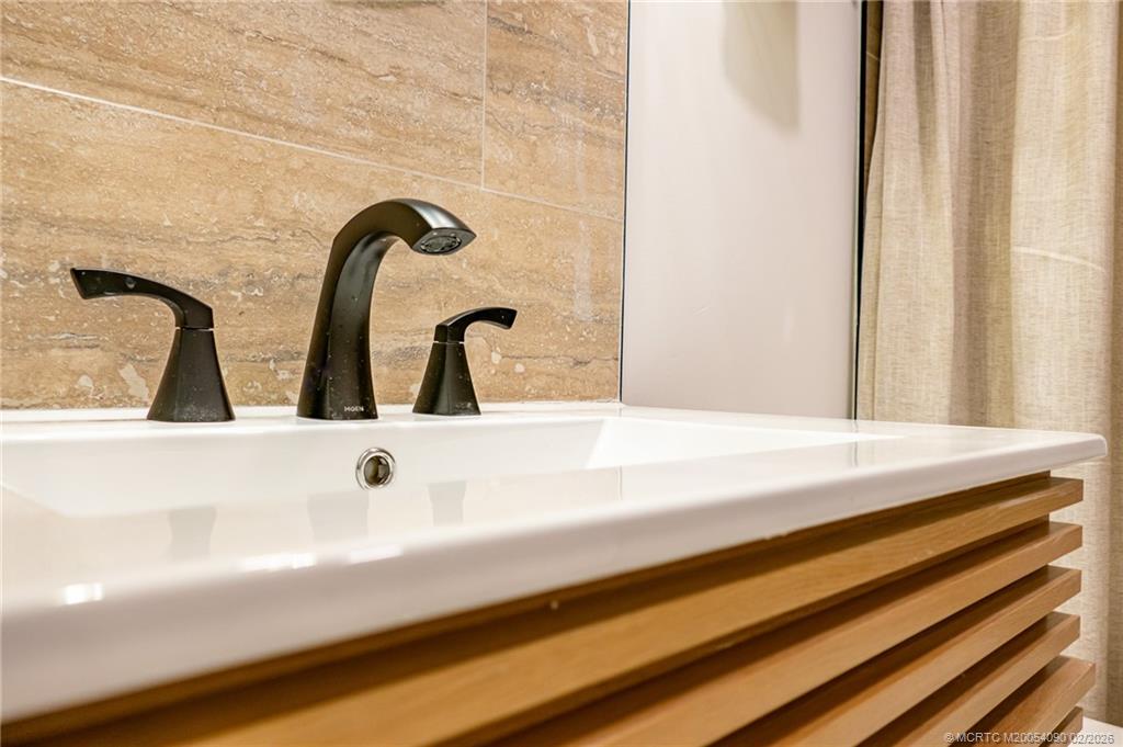 162 SE Saint Lucie Blvd 403B