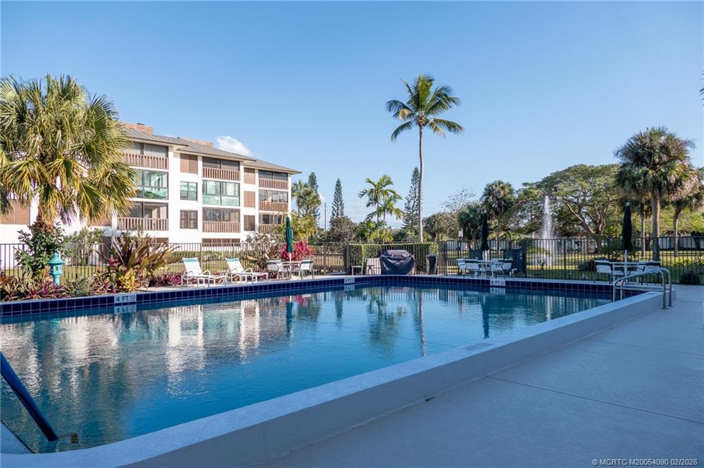 162 SE Saint Lucie Blvd 403B