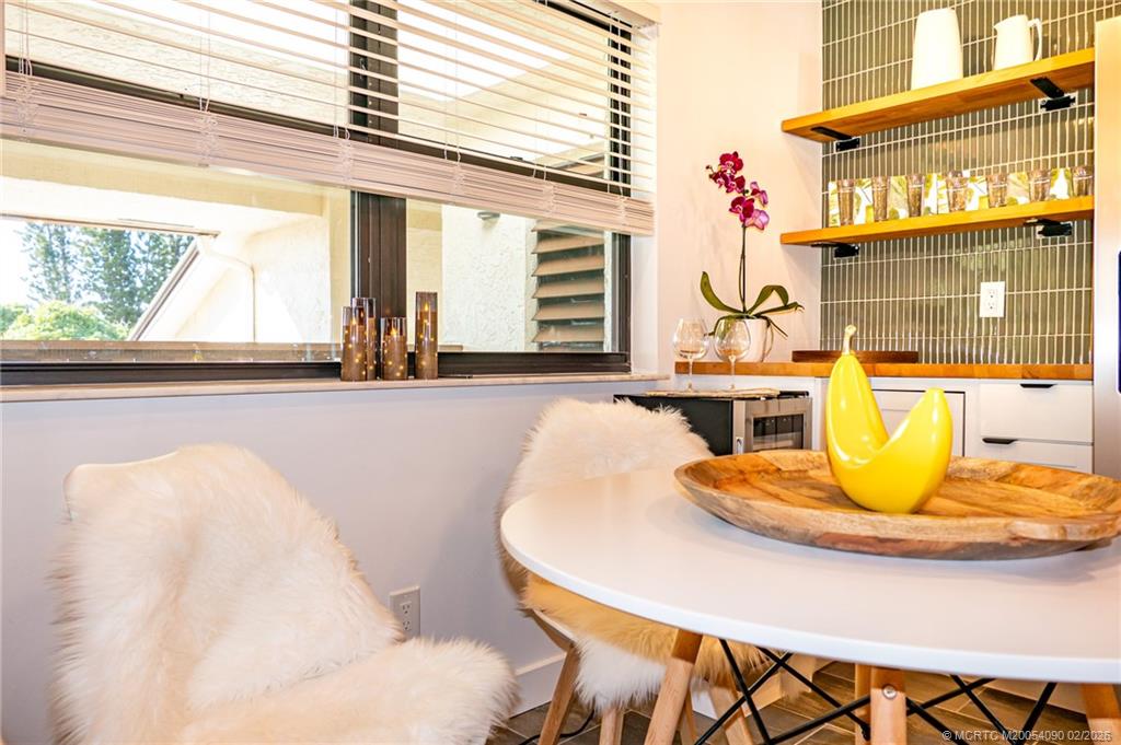 162 SE Saint Lucie Blvd 403B