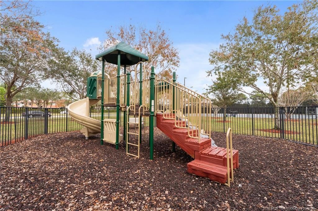 4454 SE Graham Drive