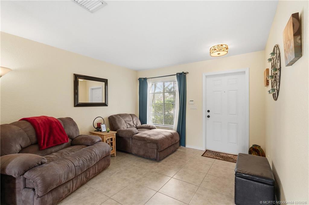 4454 SE Graham Drive