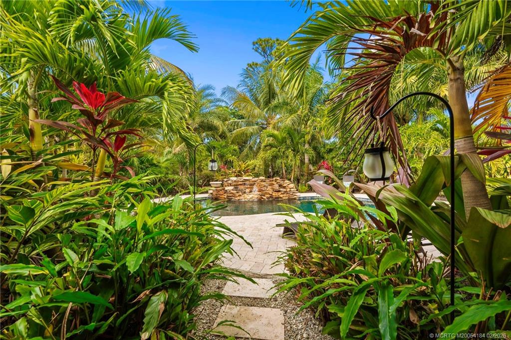 4330 SW Thistle Terrace