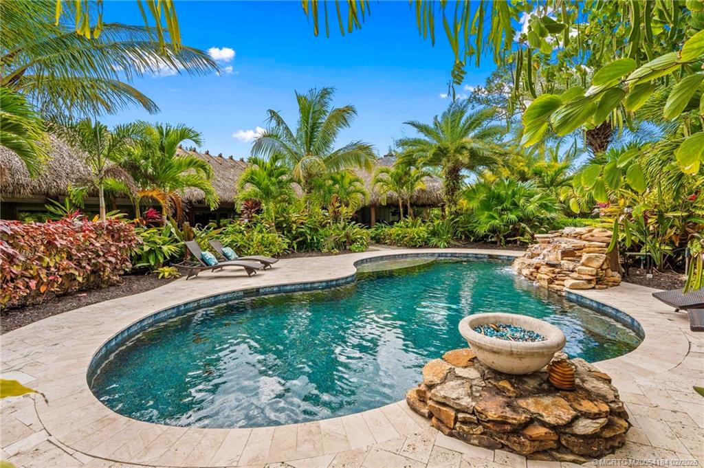 4330 SW Thistle Terrace