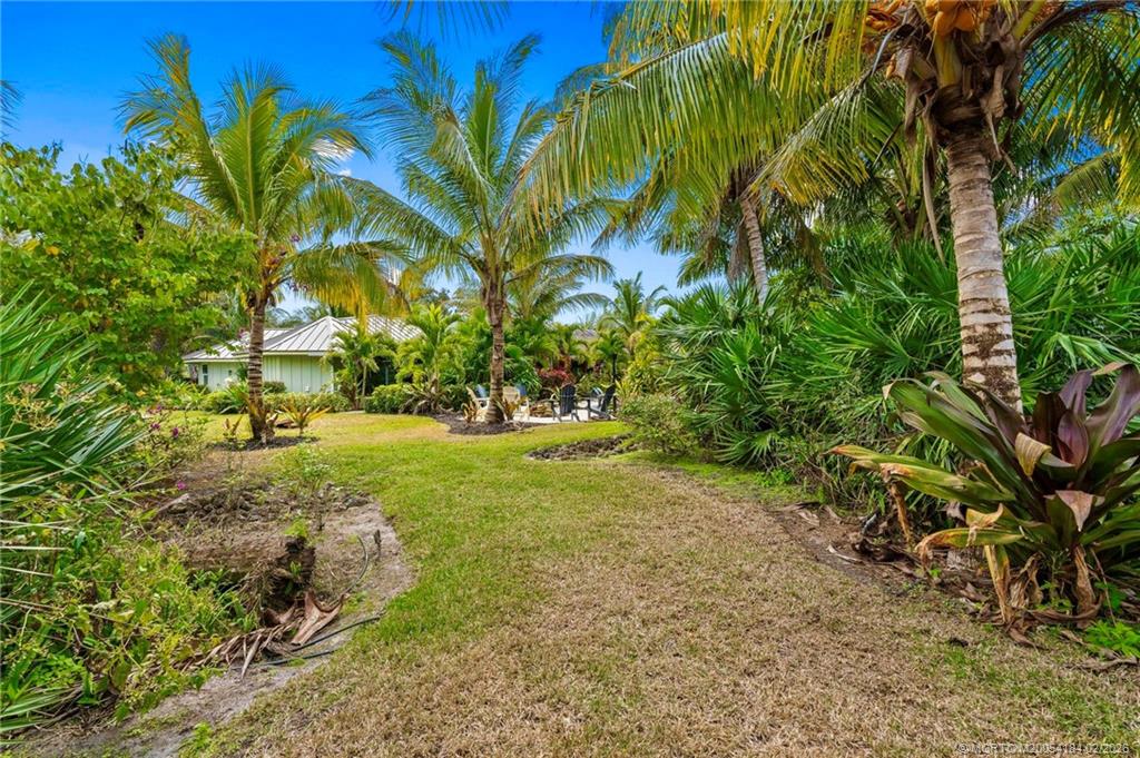 4330 SW Thistle Terrace