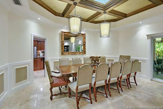 4330 SW Thistle Terrace