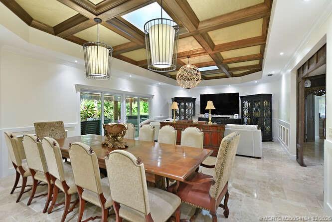 4330 SW Thistle Terrace