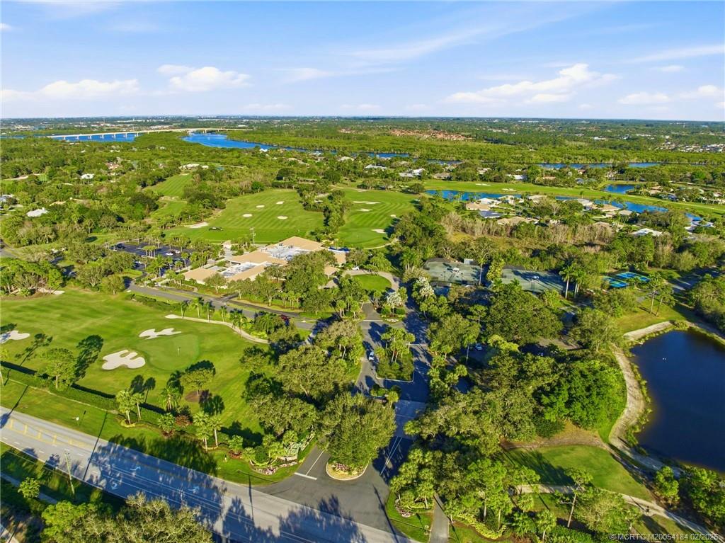 4330 SW Thistle Terrace