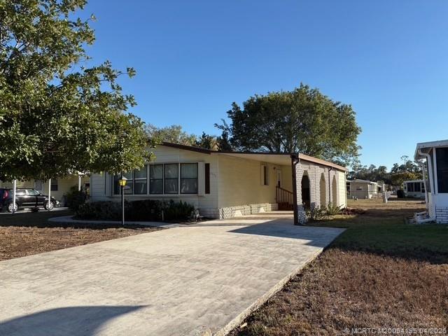 2592 SW Thunderbird Trail