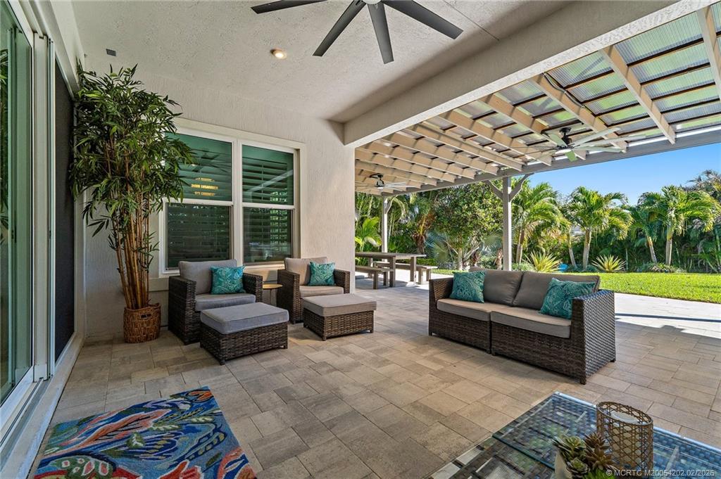 1341 NE Langford Lane