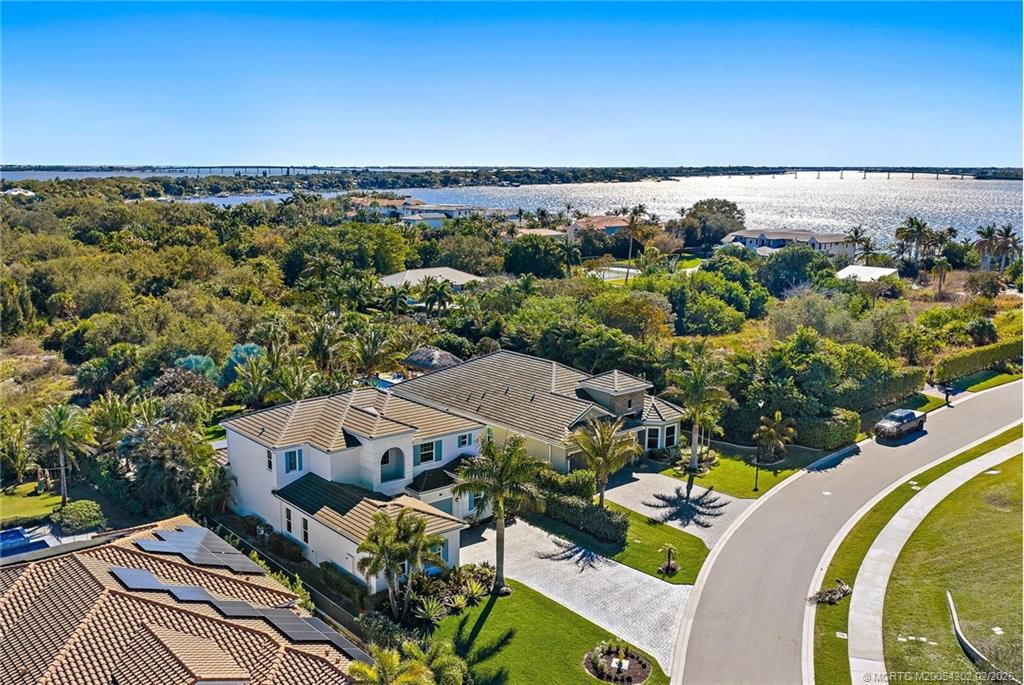 1341 NE Langford Lane