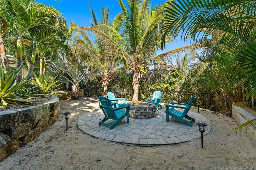 1341 NE Langford Lane