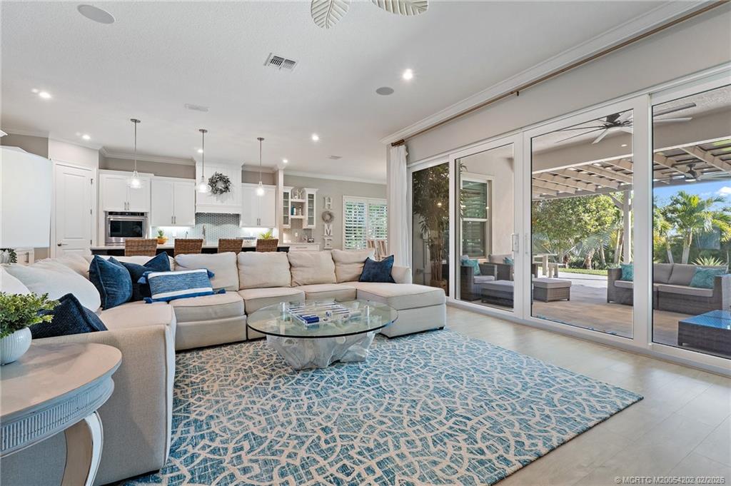 1341 NE Langford Lane