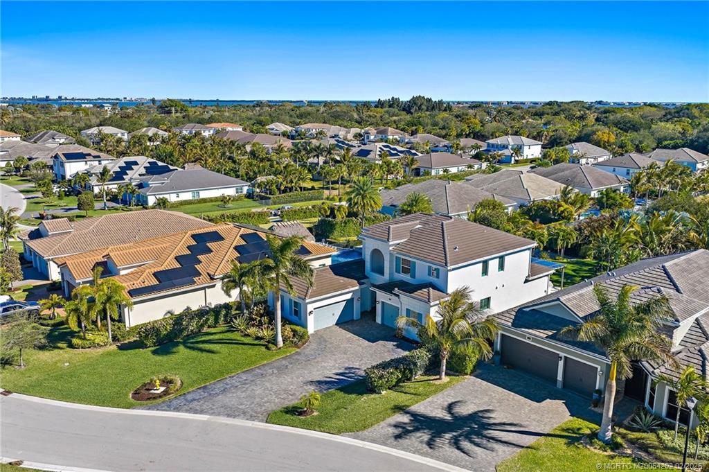 1341 NE Langford Lane