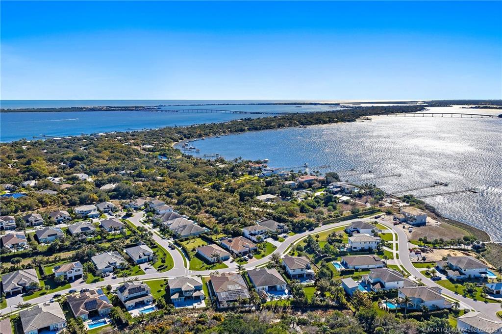 1341 NE Langford Lane