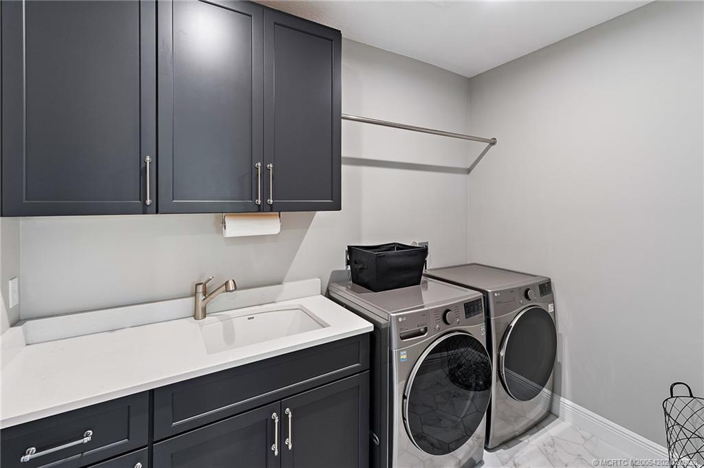 1341 NE Langford Lane