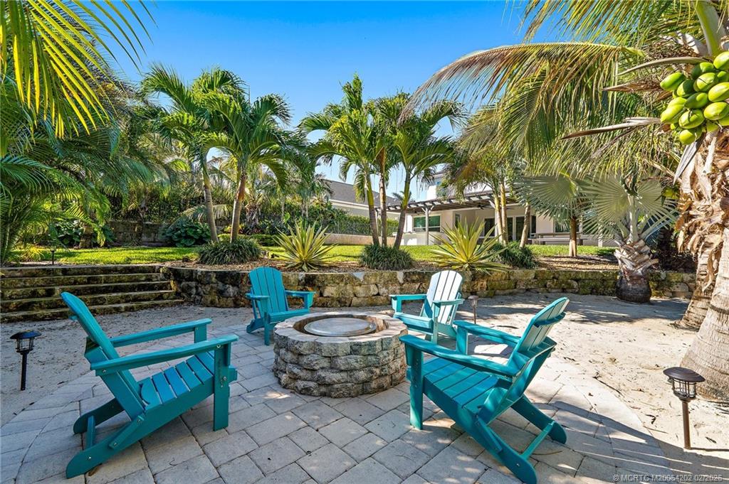 1341 NE Langford Lane