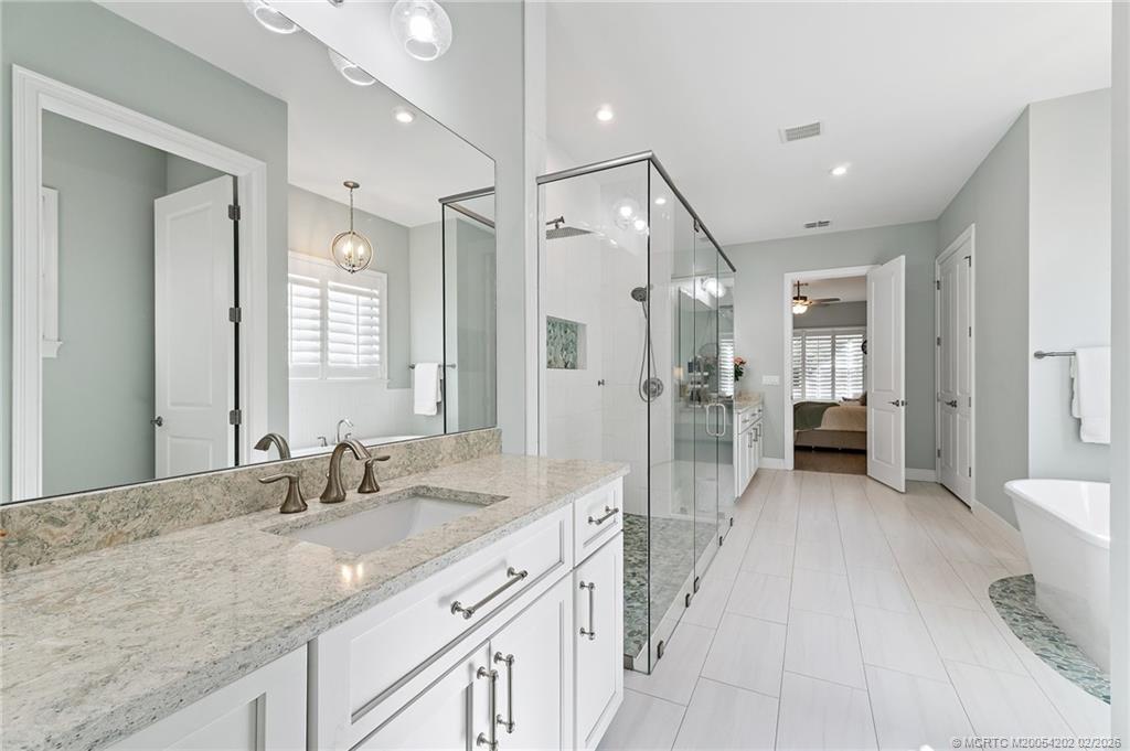 1341 NE Langford Lane