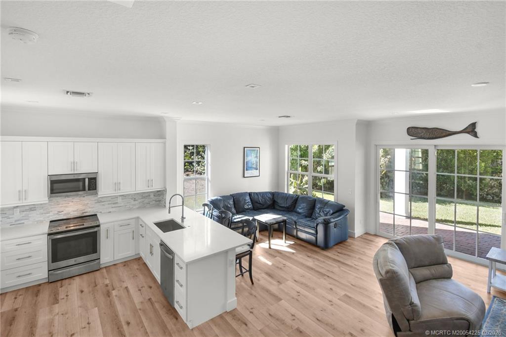 8109 SE Asaro Street