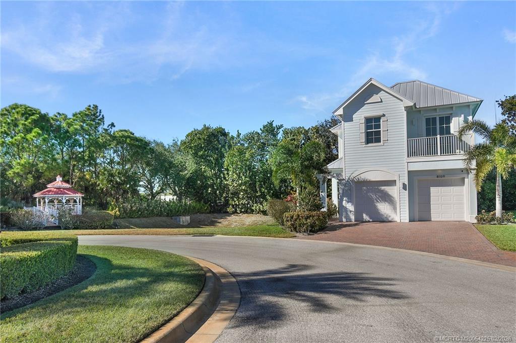 8109 SE Asaro Street